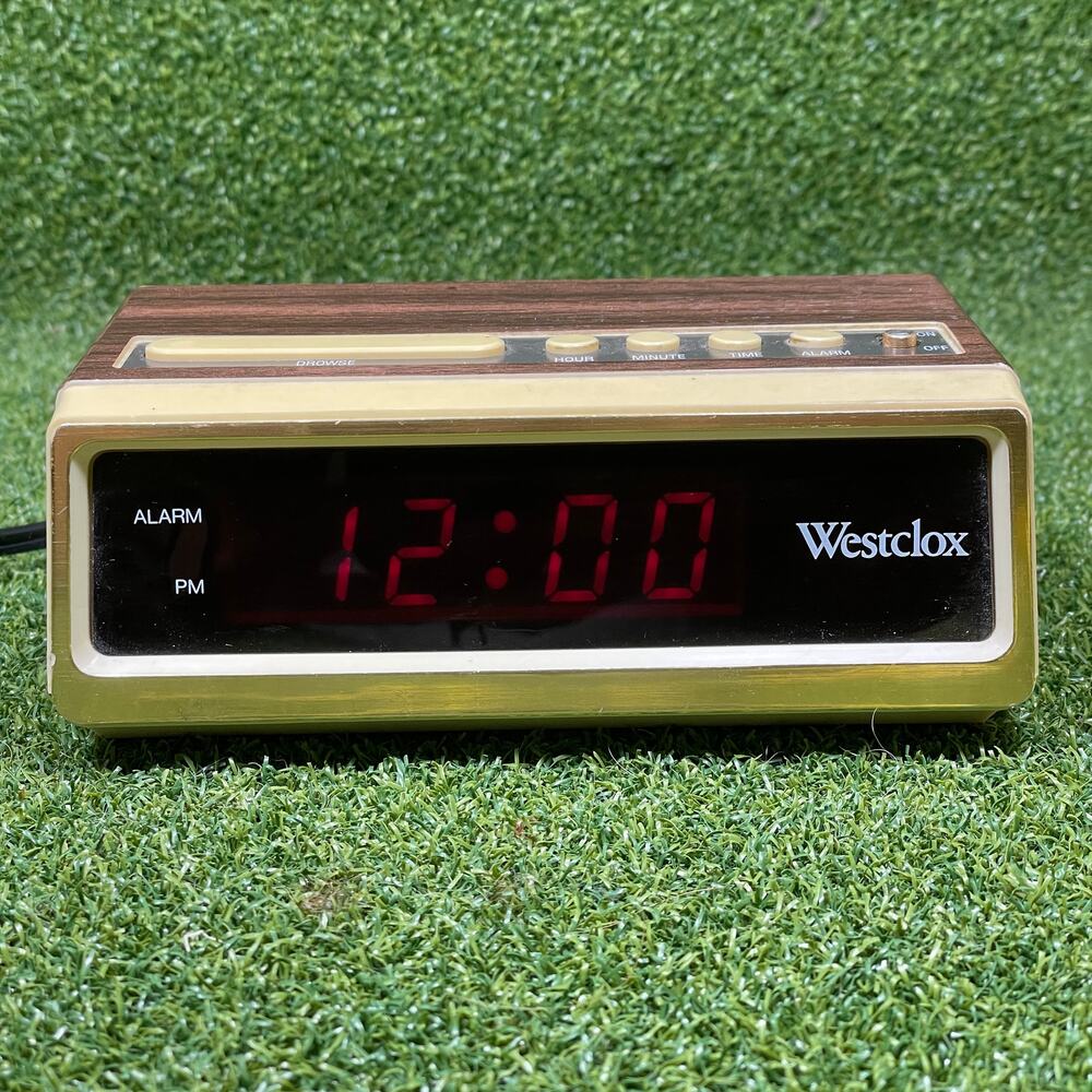 Vintage Westclox Retro Faux Woodgrain Digital Alarm Clock Tested Works